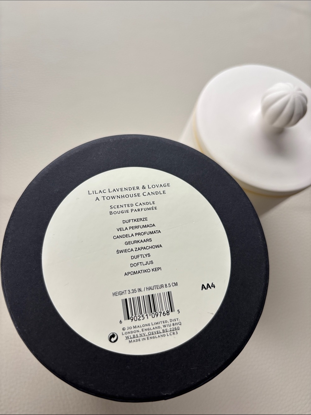 Jo Malone Lilac Lavender & Lovage Townhouse Scented Candle (brand new in box ) - Picture 3 of 4